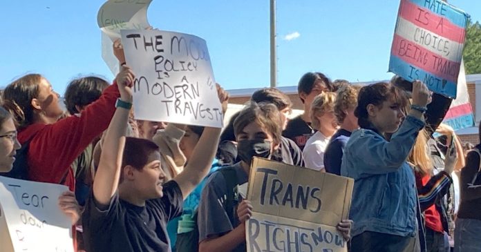 thousands-of-virginia-students-walk-out-to-protest-youngkin's-new-anti-trans-proposals